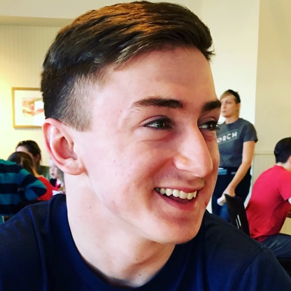 Meet your Posher, Christian